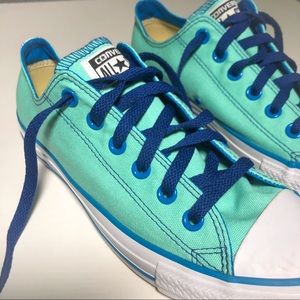 NEW CUSTOM CONVERSE - FITS BOTH MEN AND WOMEN